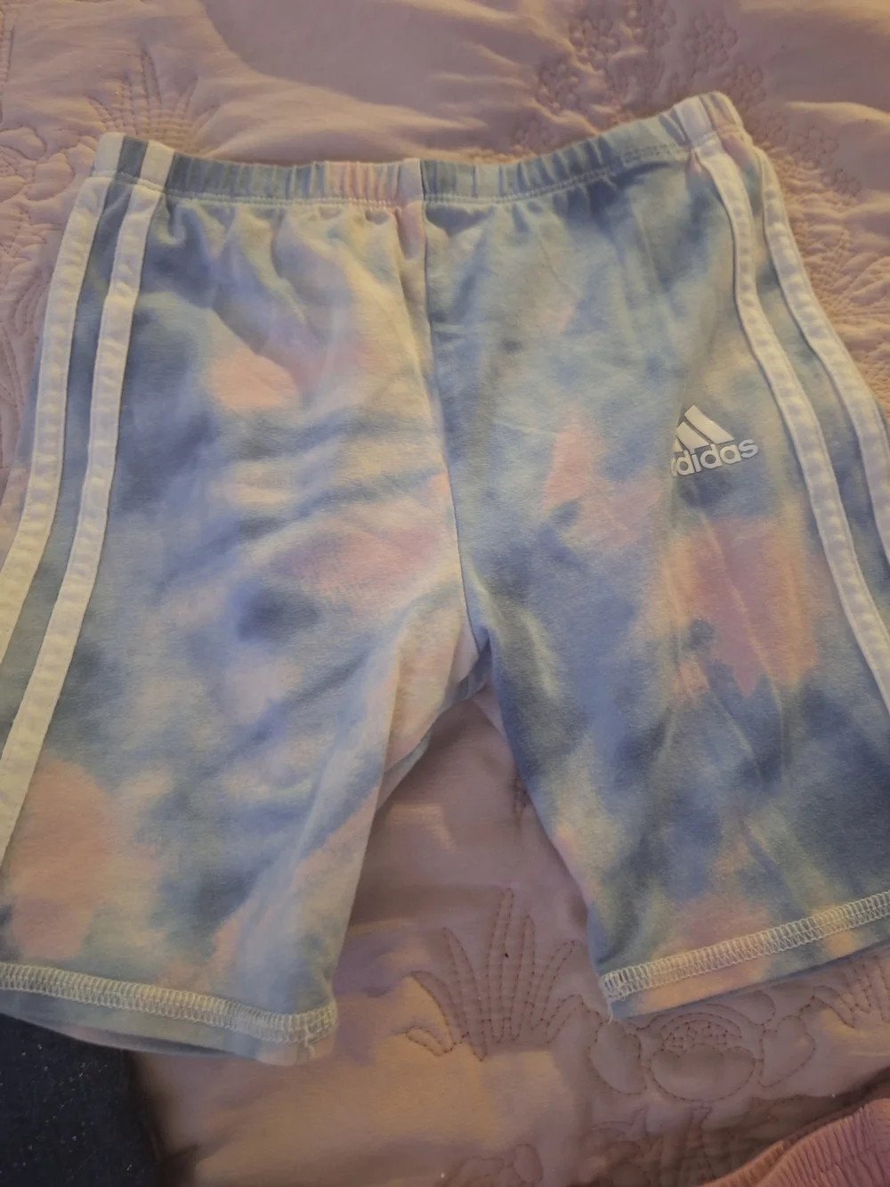 OshKosh B'gosh Light Blue Star Denim Shorts for Kids - Lot Size 5/6